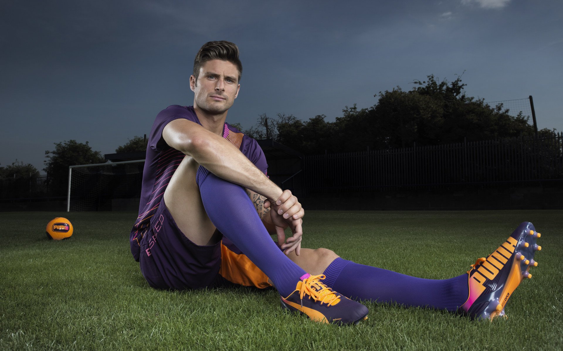 开云体育链接-中国足球联赛俱乐部品牌形象塑造加速推进，国内足球俱乐部